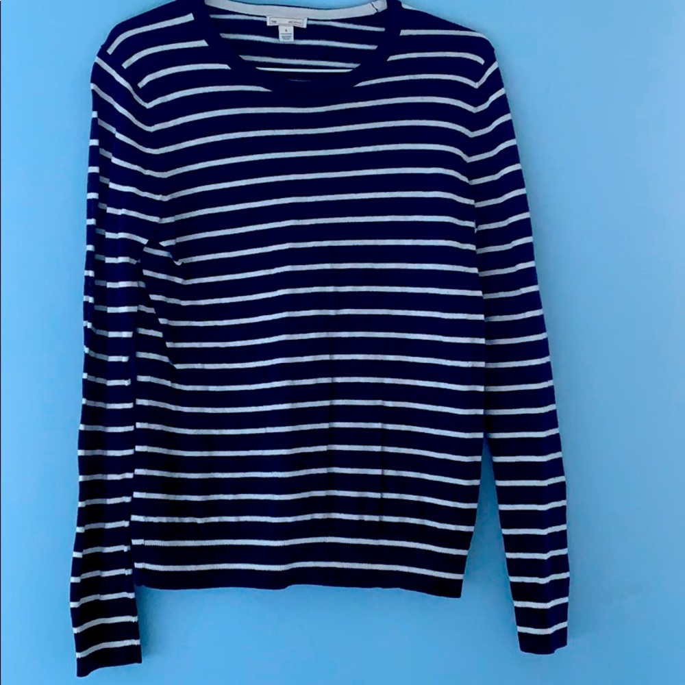 Adorable long sleeve shirt